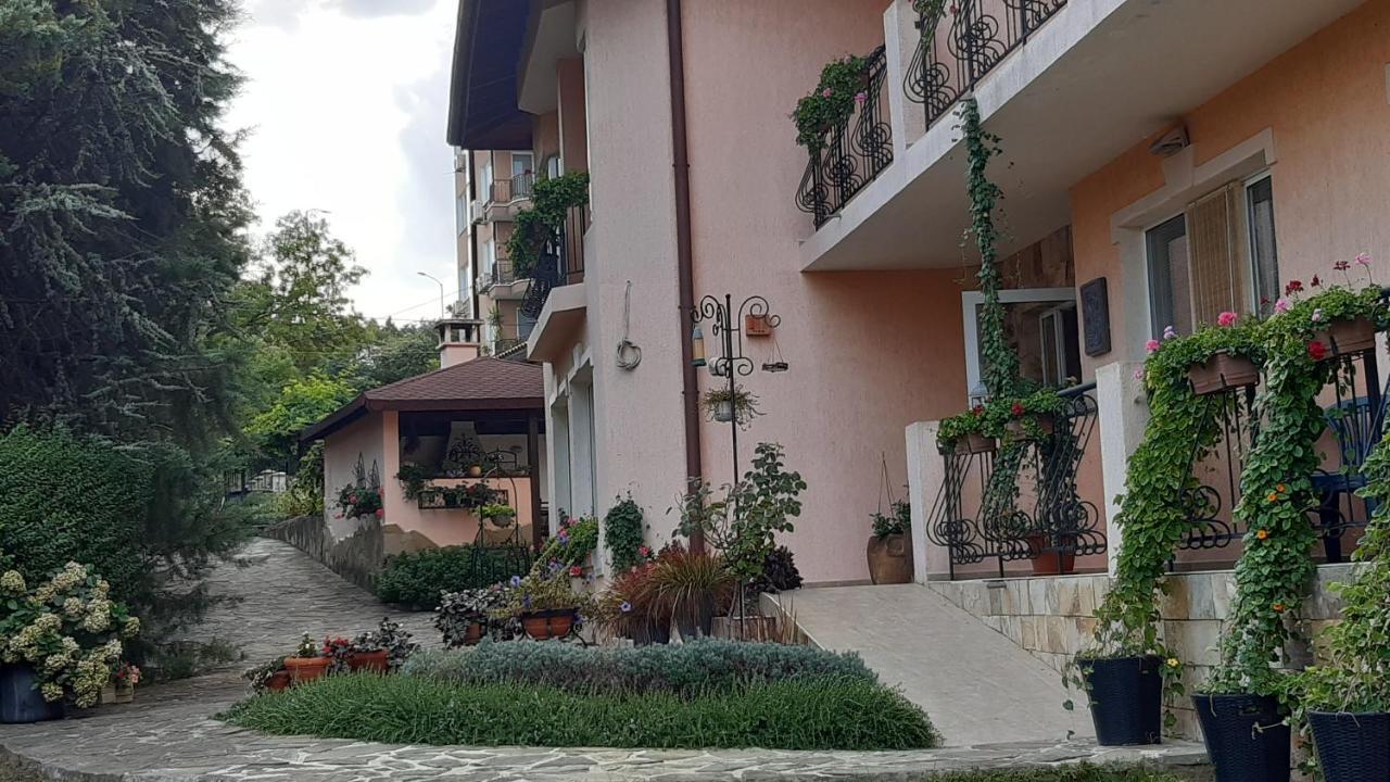 Motivi Hotel Saints Constantine and Helena Exterior photo